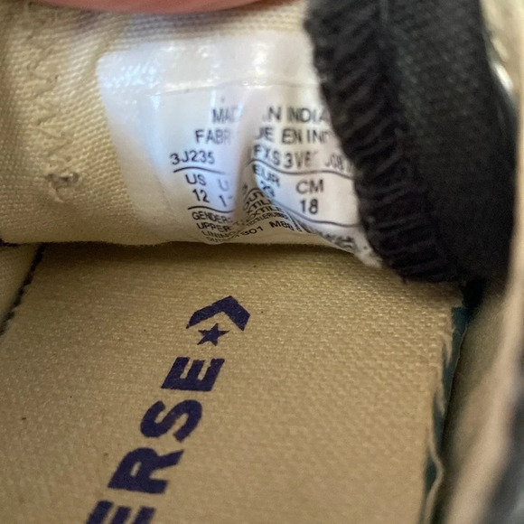 Converse Chuck Taylor All Star Lo Sneaker - Little Kid Black Youth Lace Up Shoes - Picture 10 of 11